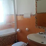 In A Apartman